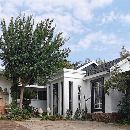 林朋路98号酒店 Pretoria-Noord 外观 照片