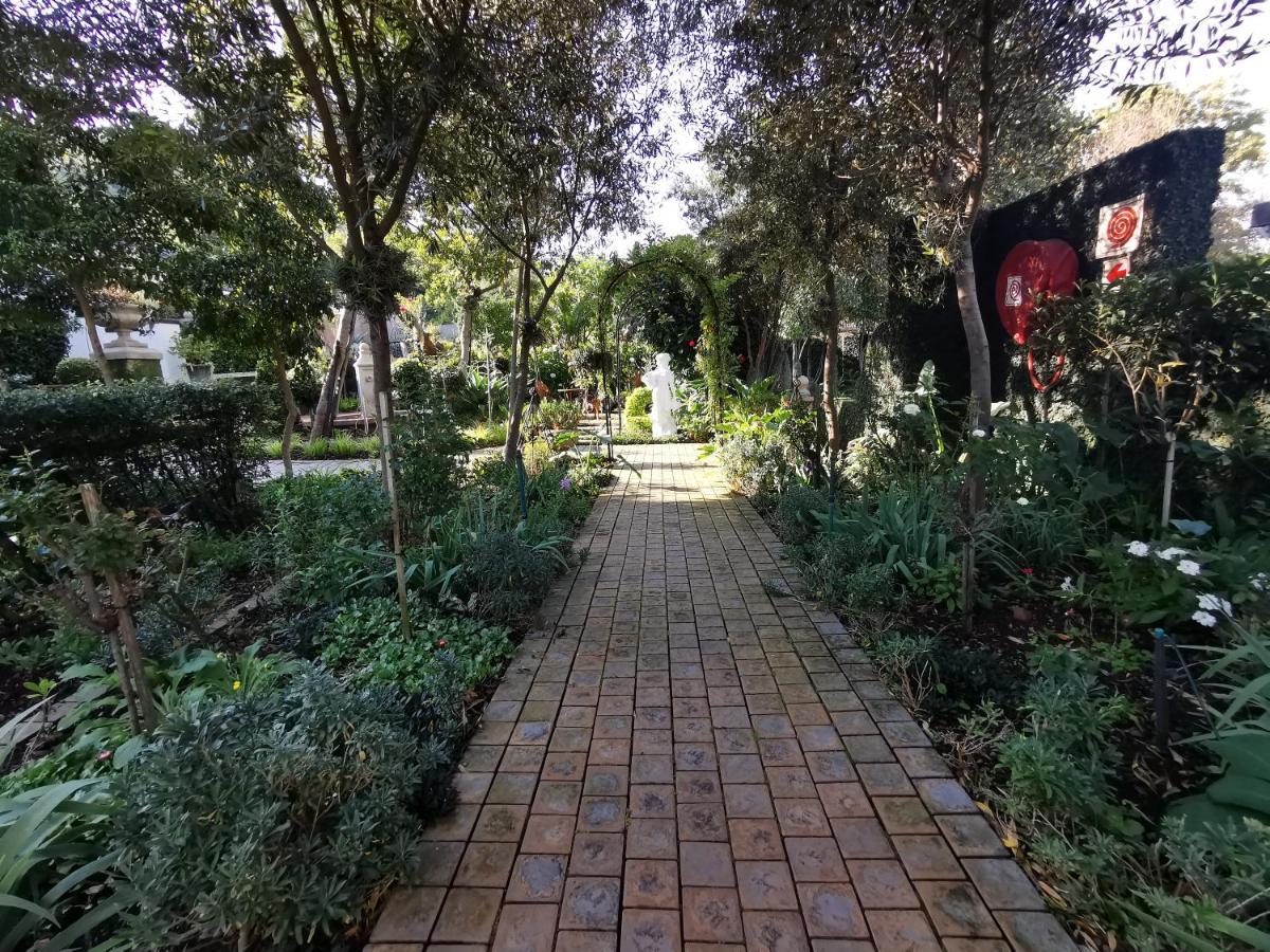 林朋路98号酒店 Pretoria-Noord 外观 照片