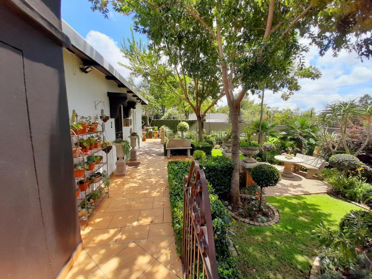 林朋路98号酒店 Pretoria-Noord 外观 照片