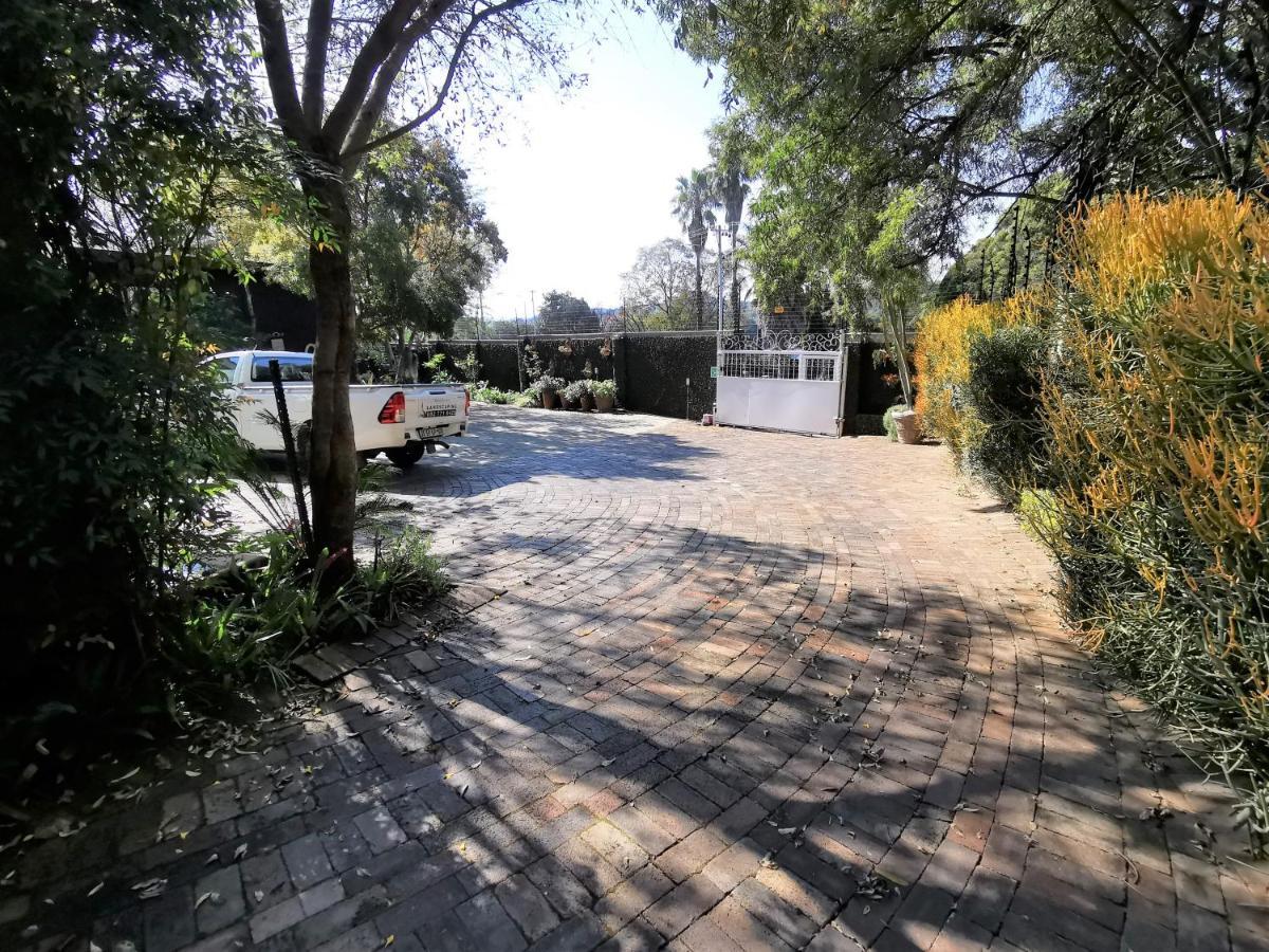 林朋路98号酒店 Pretoria-Noord 外观 照片